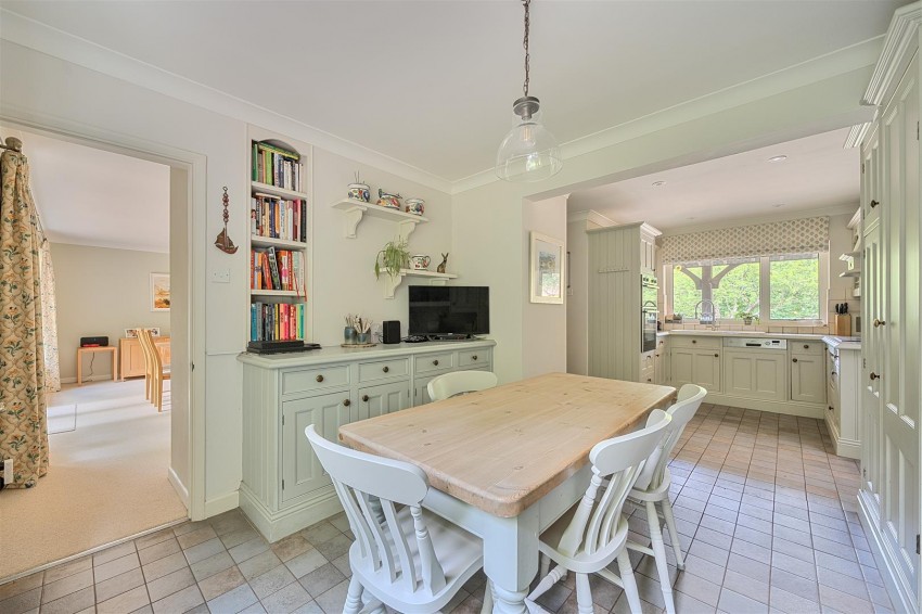 Images for Coopers Pightle, Kidmore End, Reading