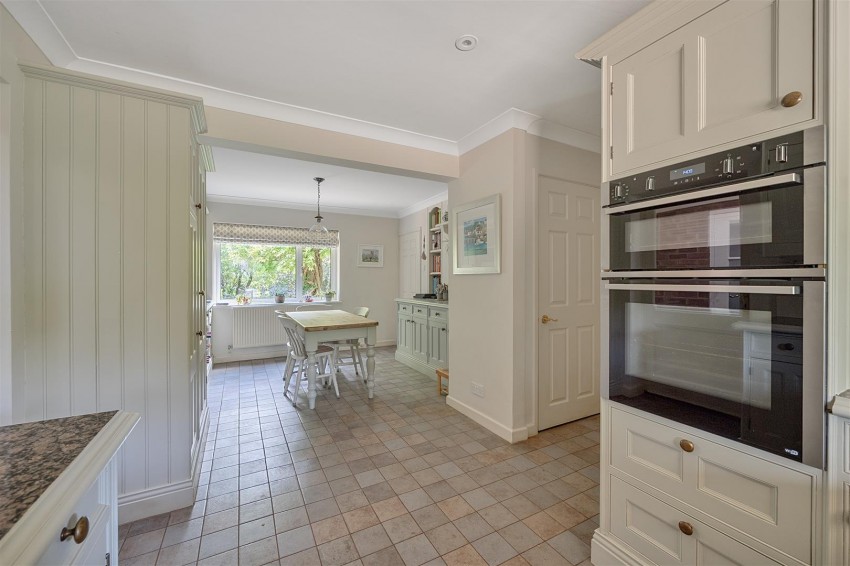 Images for Coopers Pightle, Kidmore End, Reading