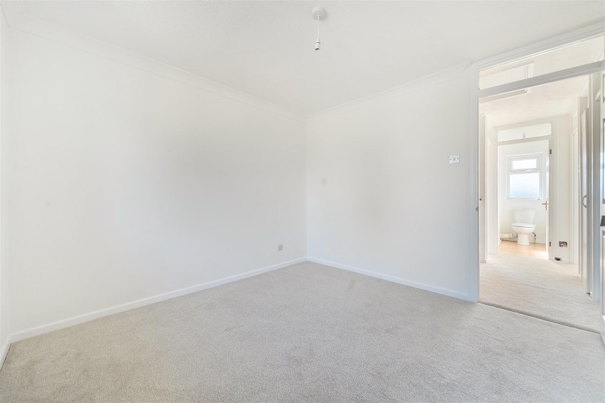 Images for Kingsway, Caversham, Reading