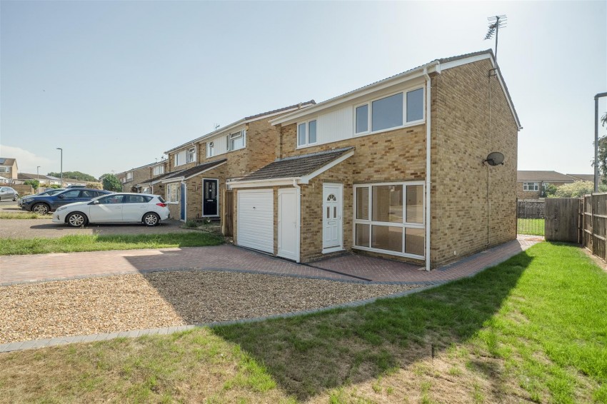 Images for Kingsway, Caversham, Reading