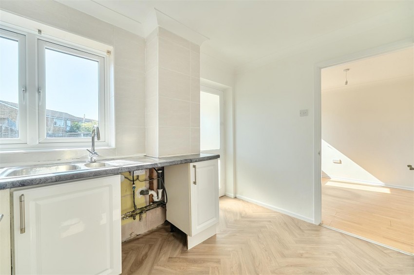 Images for Kingsway, Caversham, Reading