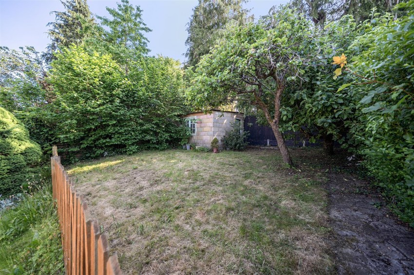 Images for Sheridan Avenue, Caversham, Reading