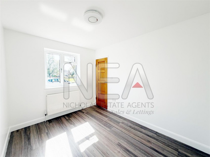 Images for Knights Way, Emmer Green, Reading
