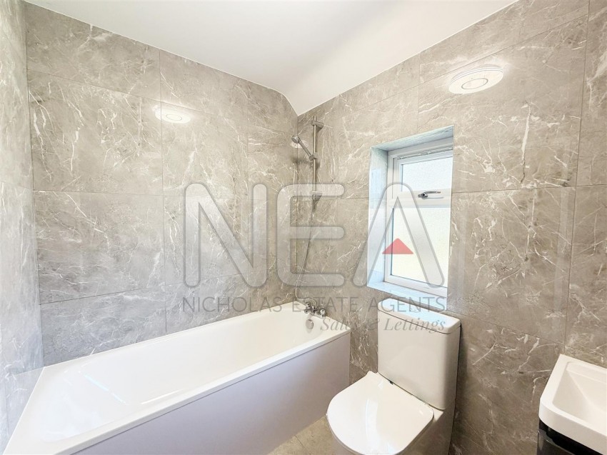 Images for Knights Way, Emmer Green, Reading