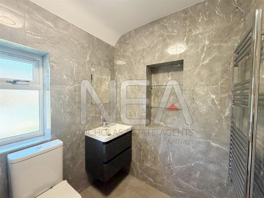 Images for Knights Way, Emmer Green, Reading