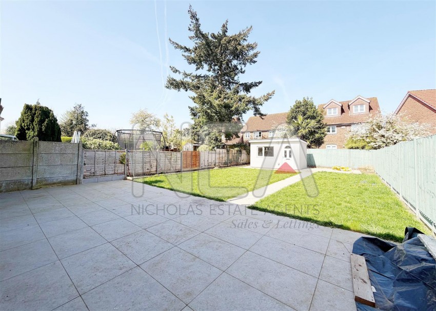 Images for Knights Way, Emmer Green, Reading