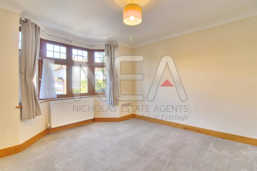 Images for Buxton Avenue, Caversham Heights, Reading