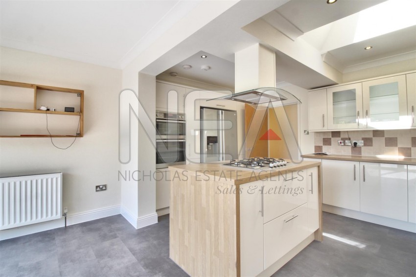 Images for Buxton Avenue, Caversham Heights, Reading
