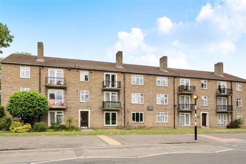 View Full Details for Elizabeth House, Gosbrook Road, Caversham, Reading