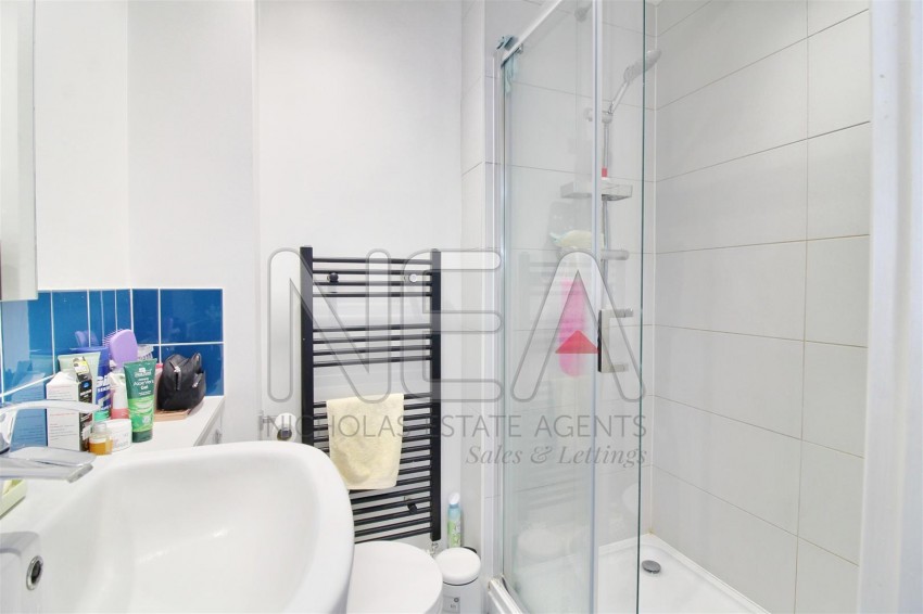 Images for Buckingham Gate, Emmer Green