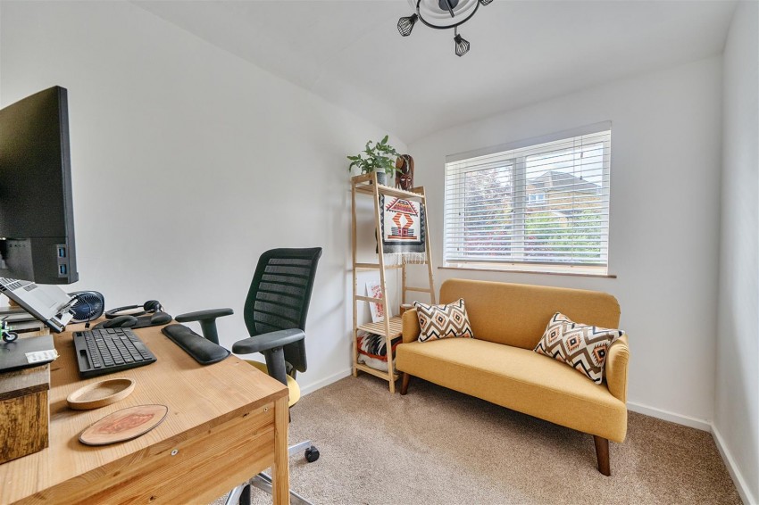 Images for Sheridan Avenue, Caversham, Reading