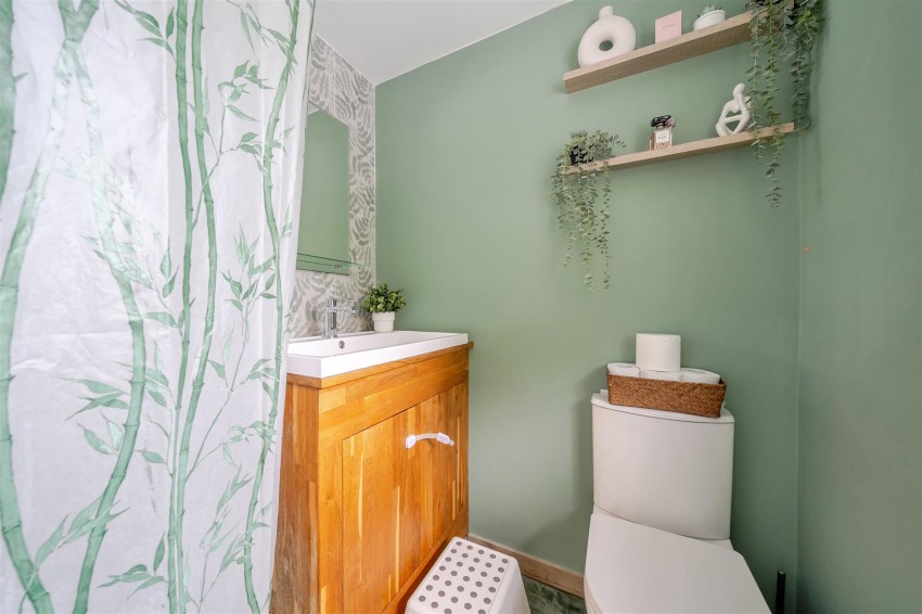 Images for Knighton Close, Caversham, Reading