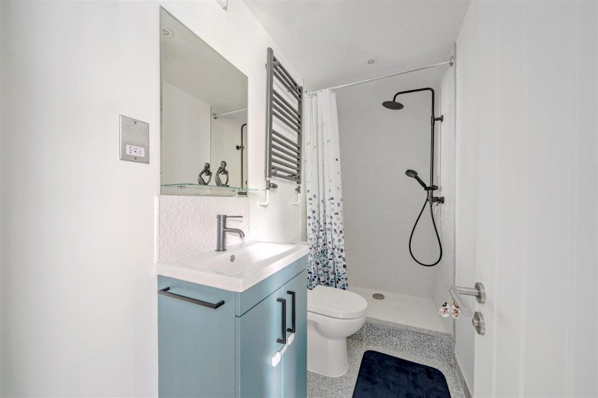 Images for Knighton Close, Caversham, Reading