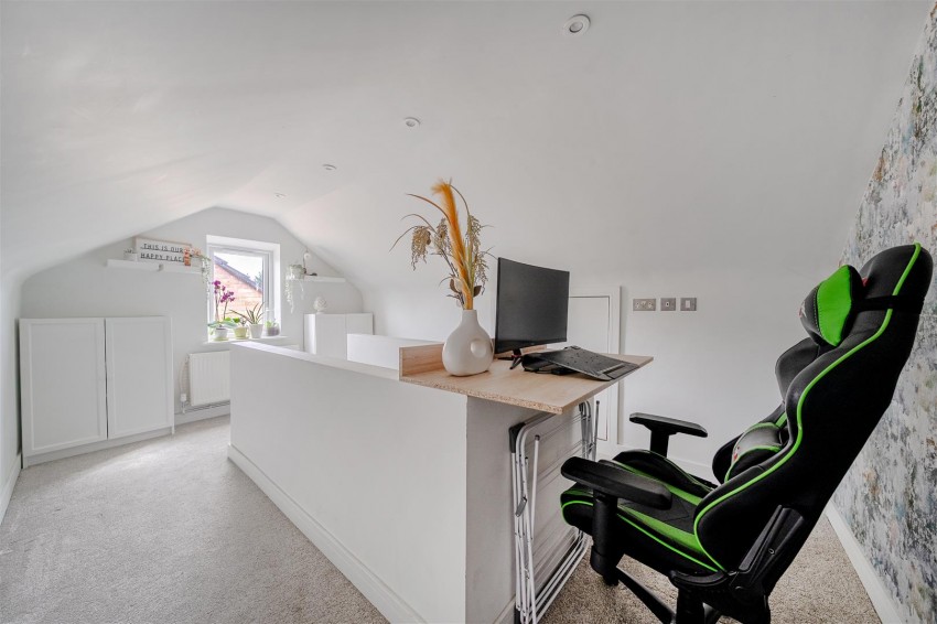 Images for Knighton Close, Caversham, Reading