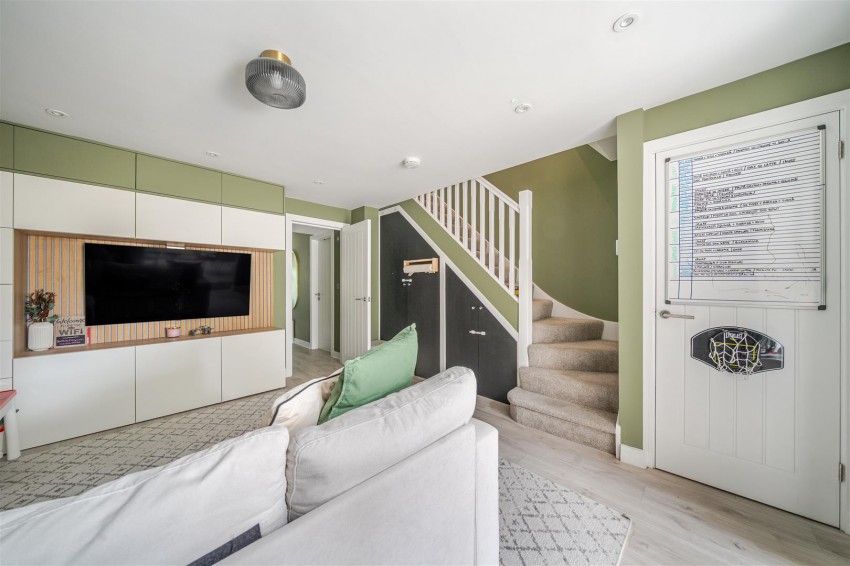 Images for Knighton Close, Caversham, Reading