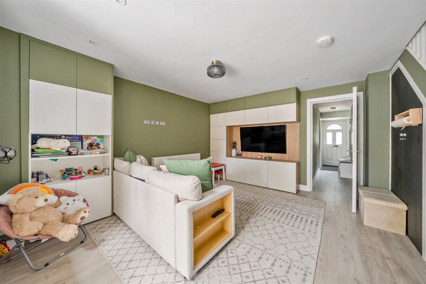 Images for Knighton Close, Caversham, Reading