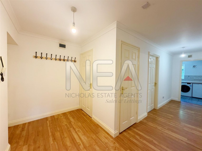 Images for Warren House, St. Peters Avenue, Caversham
