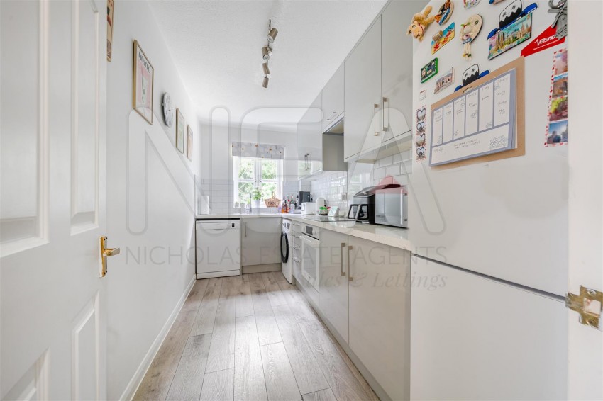Images for Balmore Park, Caversham, Reading