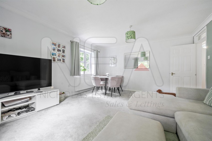 Images for Balmore Park, Caversham, Reading