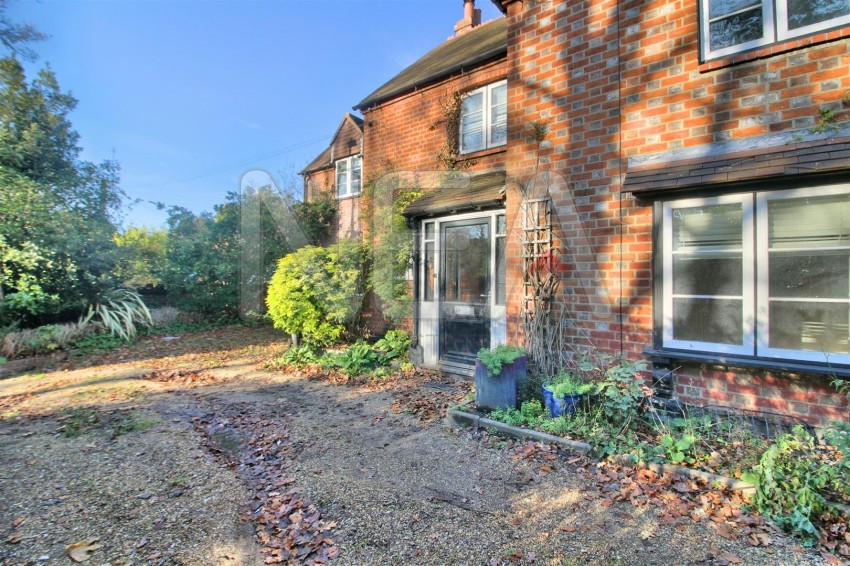 Images for Woodcote Road, Caversham, Reading