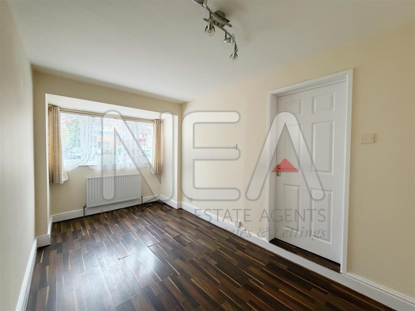 Images for Quantock Avenue, Caversham Park Village, Reading