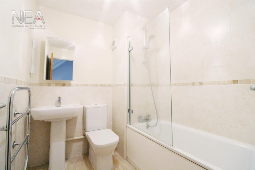Images for Cardinal Close, Caversham, Reading