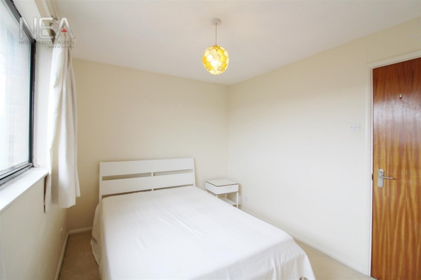 Images for Cardinal Close, Caversham, Reading