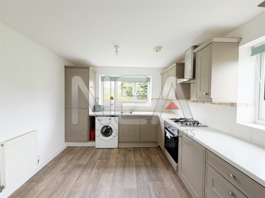 Images for Evesham Road, Emmer Green, Reading
