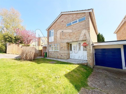 View Full Details for Harlech Avenue, Caversham Park Village, Reading