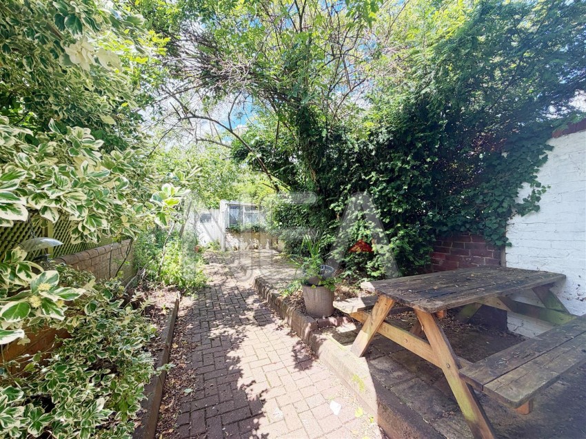 Images for Oxford Street, Caversham, Reading