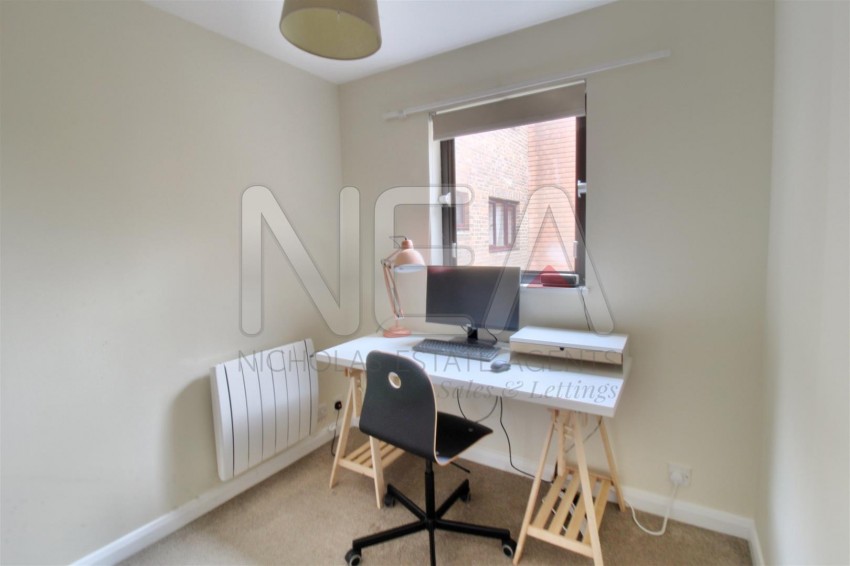 Images for Cardinal Close, Caversham, Reading