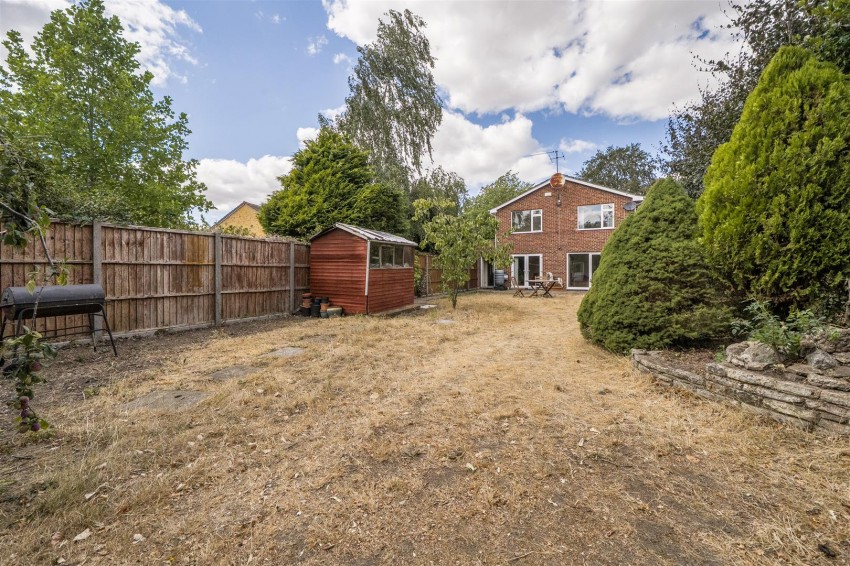Images for Woodford Close, Caversham, Reading