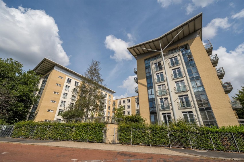 Images for The Meridian, Kenavon Drive, Reading,