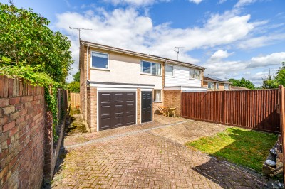 Buyers, Galsworthy Drive, Caversham, Reading