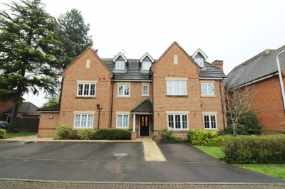 Landlord, George Close, Caversham, Reading